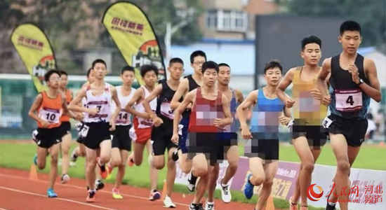 kaiyun中国平台河北保定：完善体育设施托起运动梦想(图2)