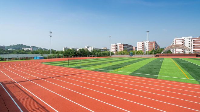 20开云kaiyun官方网站24年塑胶跑道造价一览表(图2)
