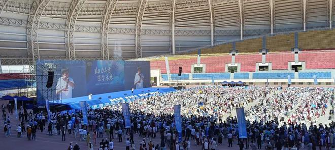 青铜峡 2024年宁夏青少年公路自行车锦标赛。“奔跑吧·少年”铁人三项夏令营kaiyun中国官方网站(图10)